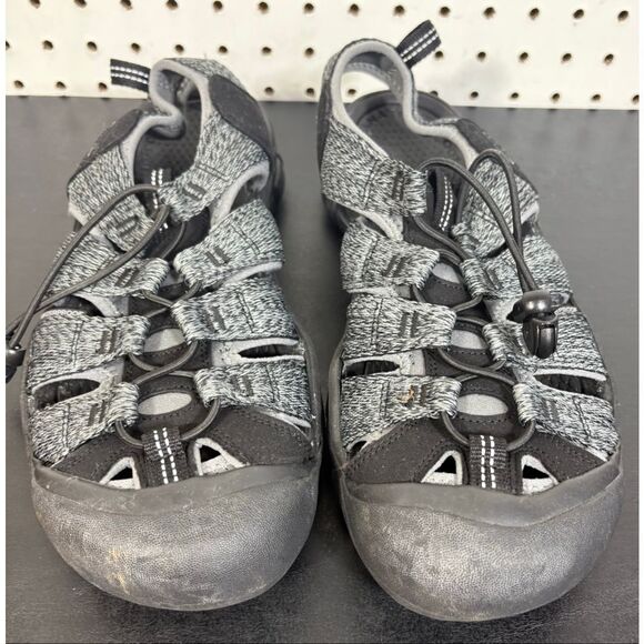Keen Mens Newport H2 Sandals size 9